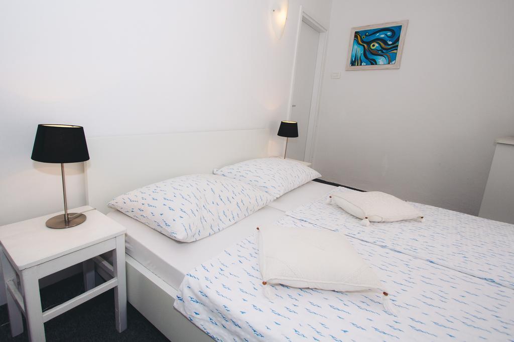 Apartments&Rooms Ille Šibenik Extérieur photo