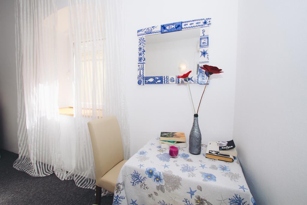 Apartments&Rooms Ille Šibenik Extérieur photo