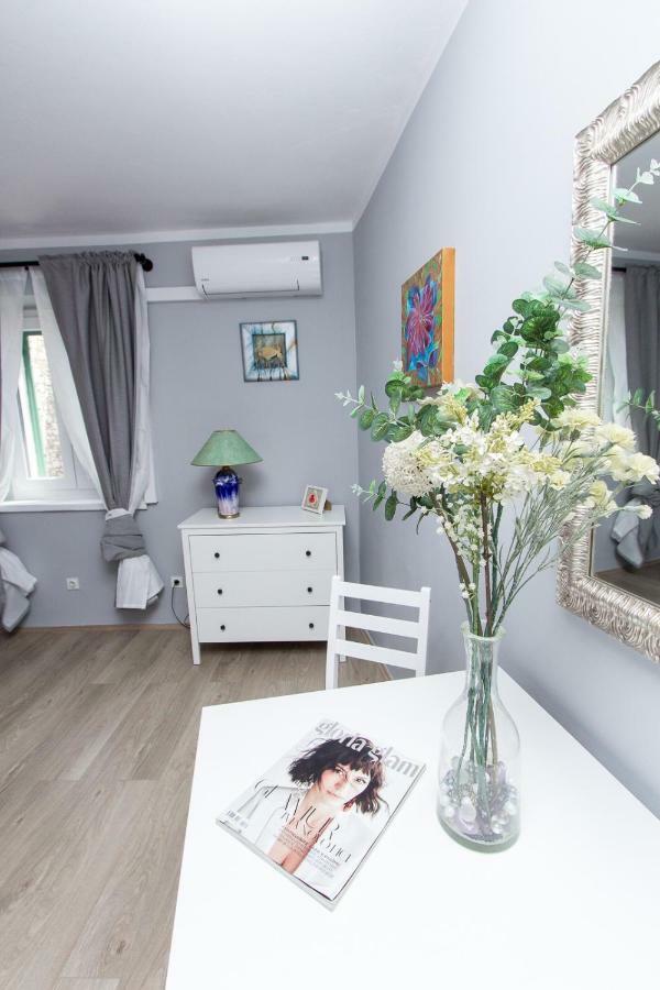 Apartments&Rooms Ille Šibenik Extérieur photo