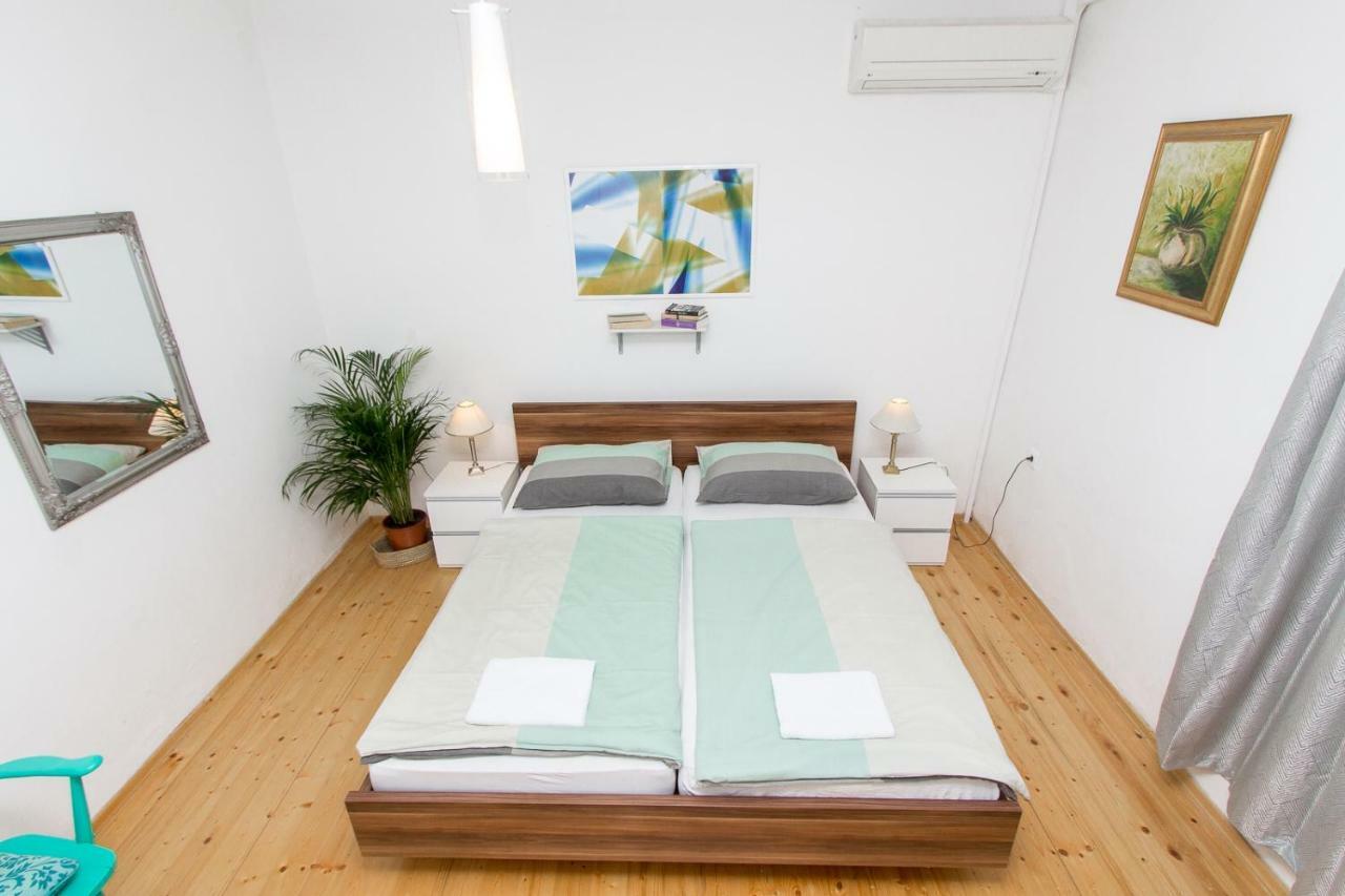Apartments&Rooms Ille Šibenik Extérieur photo