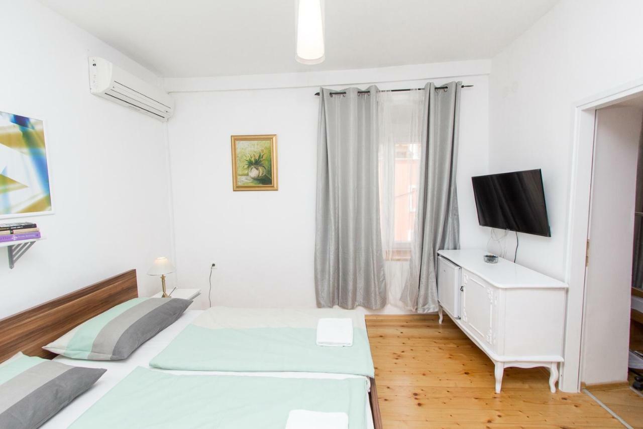 Apartments&Rooms Ille Šibenik Extérieur photo