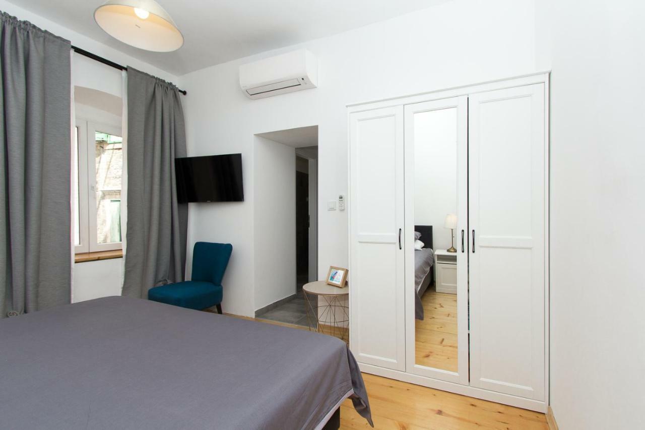 Apartments&Rooms Ille Šibenik Extérieur photo
